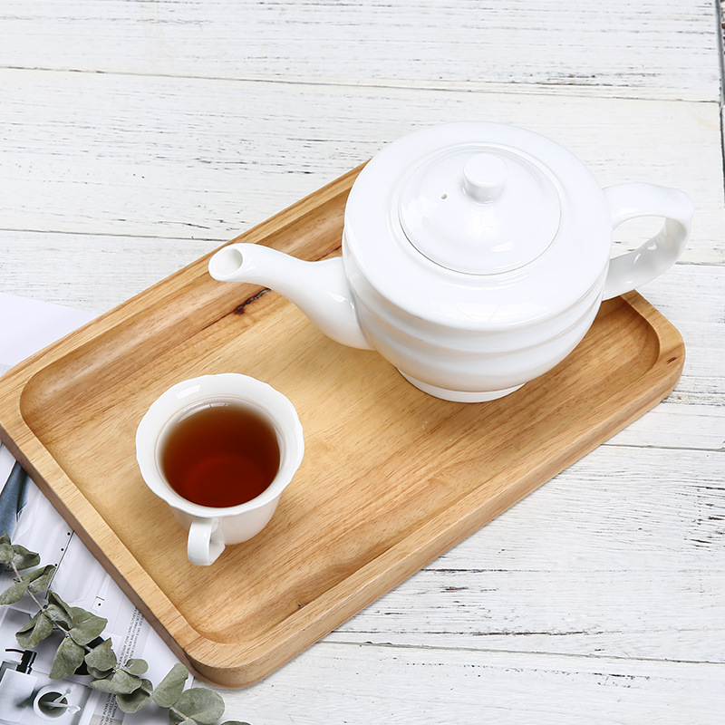 纯白现代纹茶壶