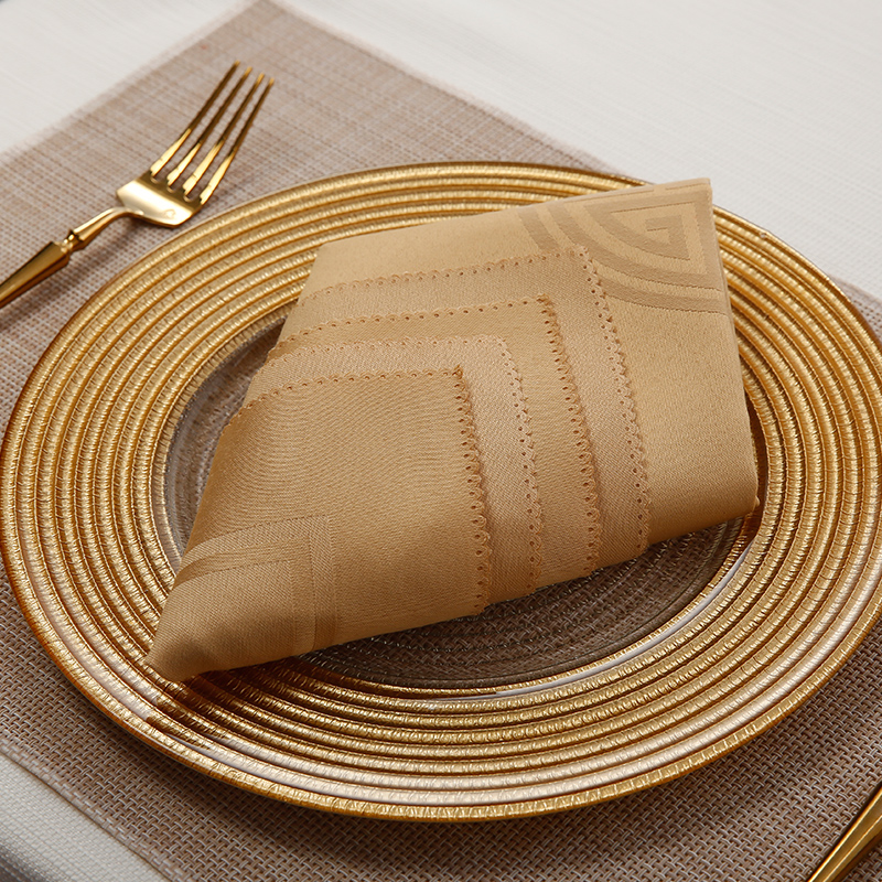 简约花边餐巾布