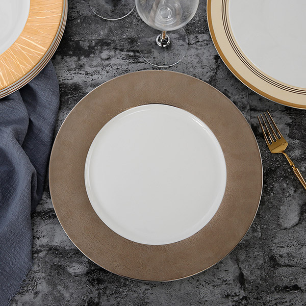 浮雕浅金色展示盘