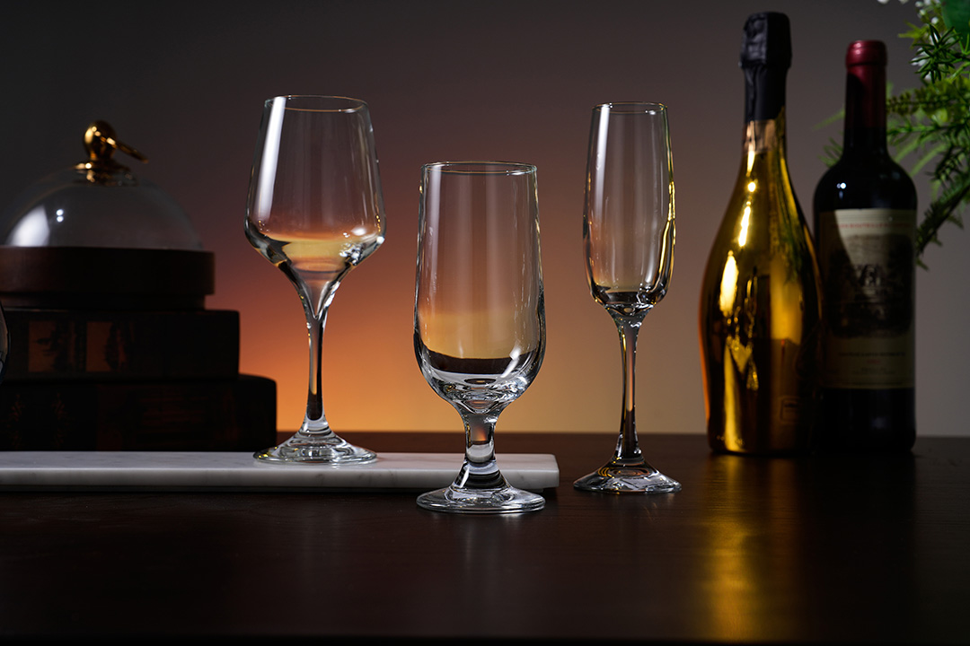 让客人印象满分：酒店玻璃器皿清洁与保养指南