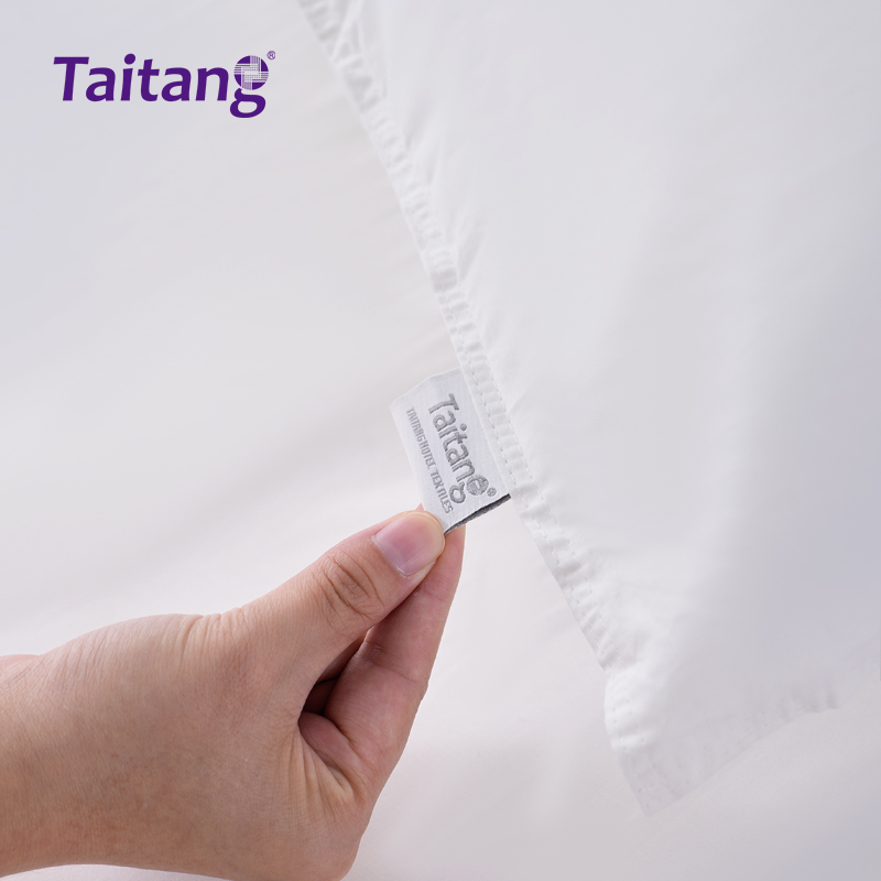 枕芯全棉防羽布-1600克羽丝棉